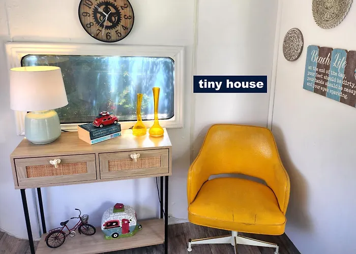 Dream Tiny House Or Luxus Tent With Pool